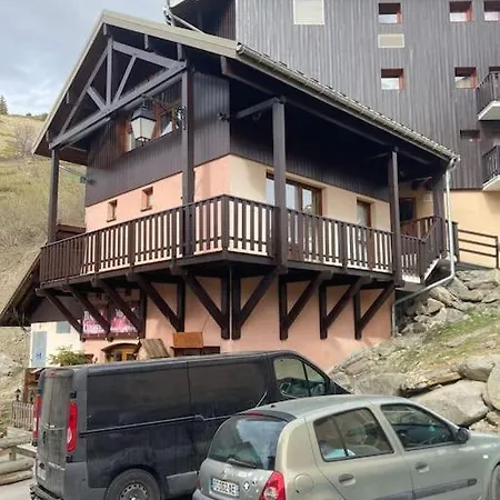 Apartment Le Chalerick - Triplex Renove 6 A 8 Personnes - Hyper Centre 1800 - Aux Pieds
